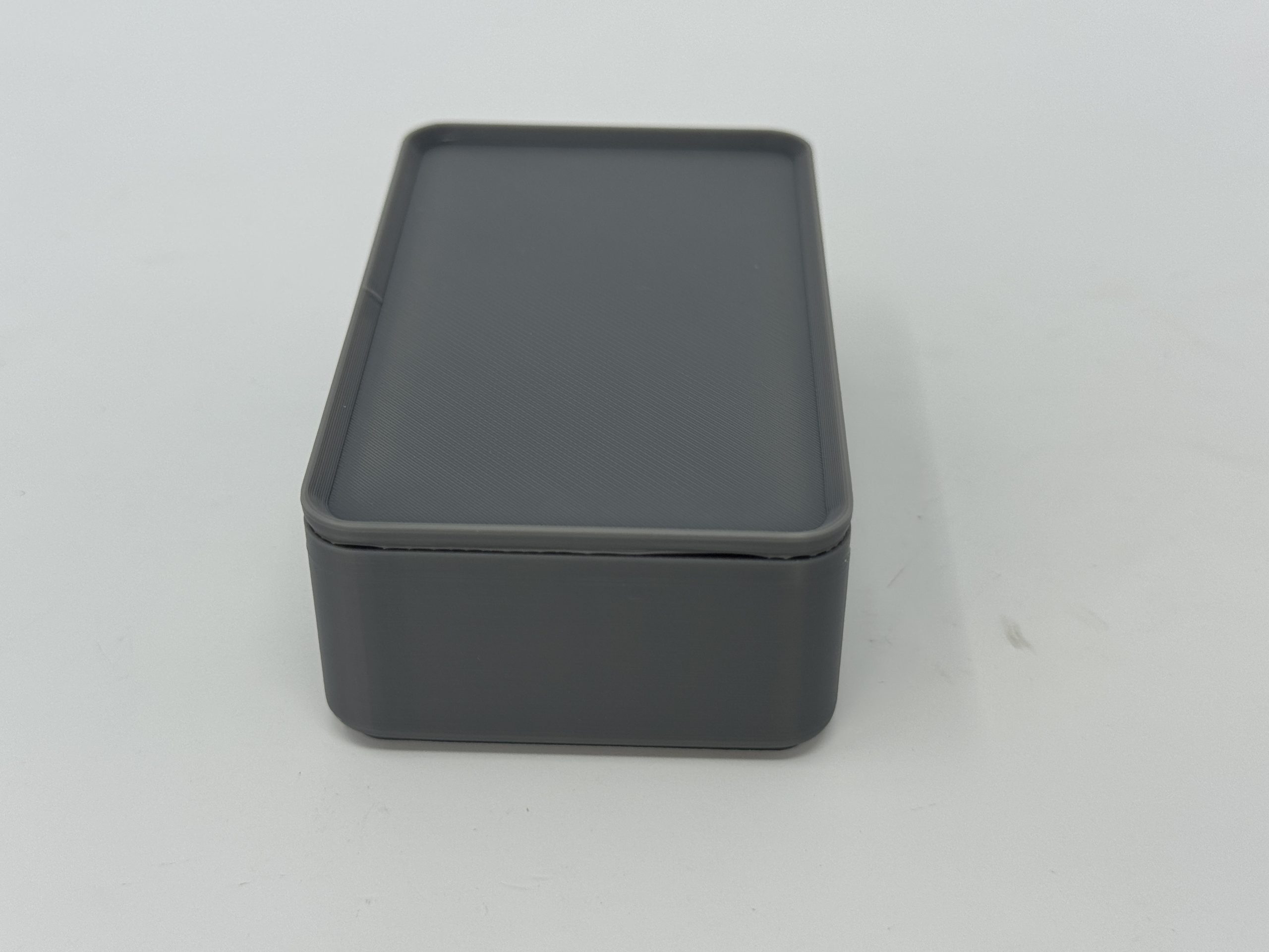 Caja Guarda-Recursos “Cierre Seguro” (10×6×3 cm) - componentes del juego de mesa