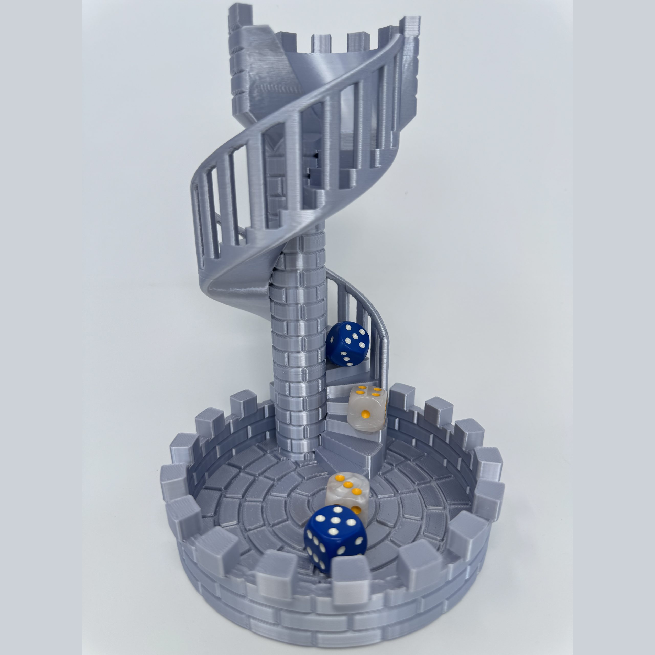 Torre de Dados Escalera Plateada - componentes del juego de mesa